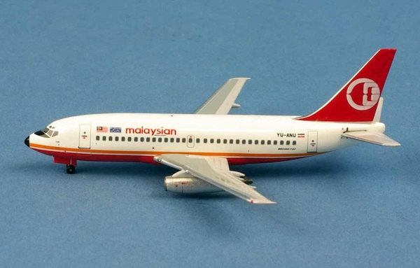 Boeing 737-200 Aviogenex / Malaysian YU-ANU  AC419939