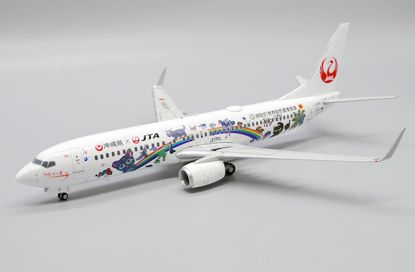 Boeing 737-800 Japan TransOcean Air "Amami & Ryukyu World Heritage Livery" JA11RK With Stand  EW2738016