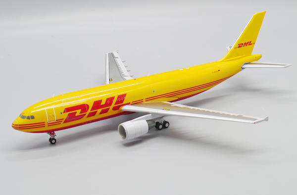 Airbus A300-600RF DHL D-AEAE (mind corrosion on top of wings)  XX20016