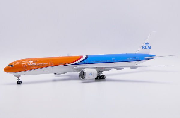 Boeing 777-300ER KLM "Orange Pride" PH-BVA 2023  XX20449