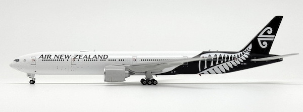 Boeing 777-300ER Air New Zealand. paint damage at fuselage/stabiliser 12087