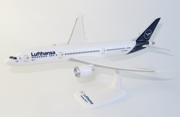 Boeing 787-9 Dreamliner Lufthansa D-ABPA  "Berlin"  222611